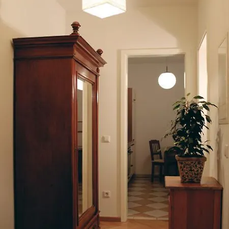 Ferienwohnung-goldener-reiter * Dresden